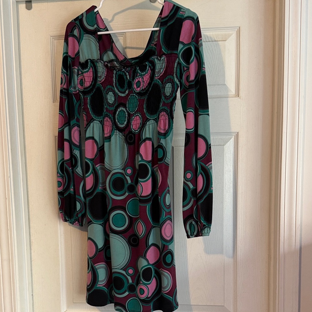Bisou Bisou Geometric Long Sleeve Dress in Pink and Teal